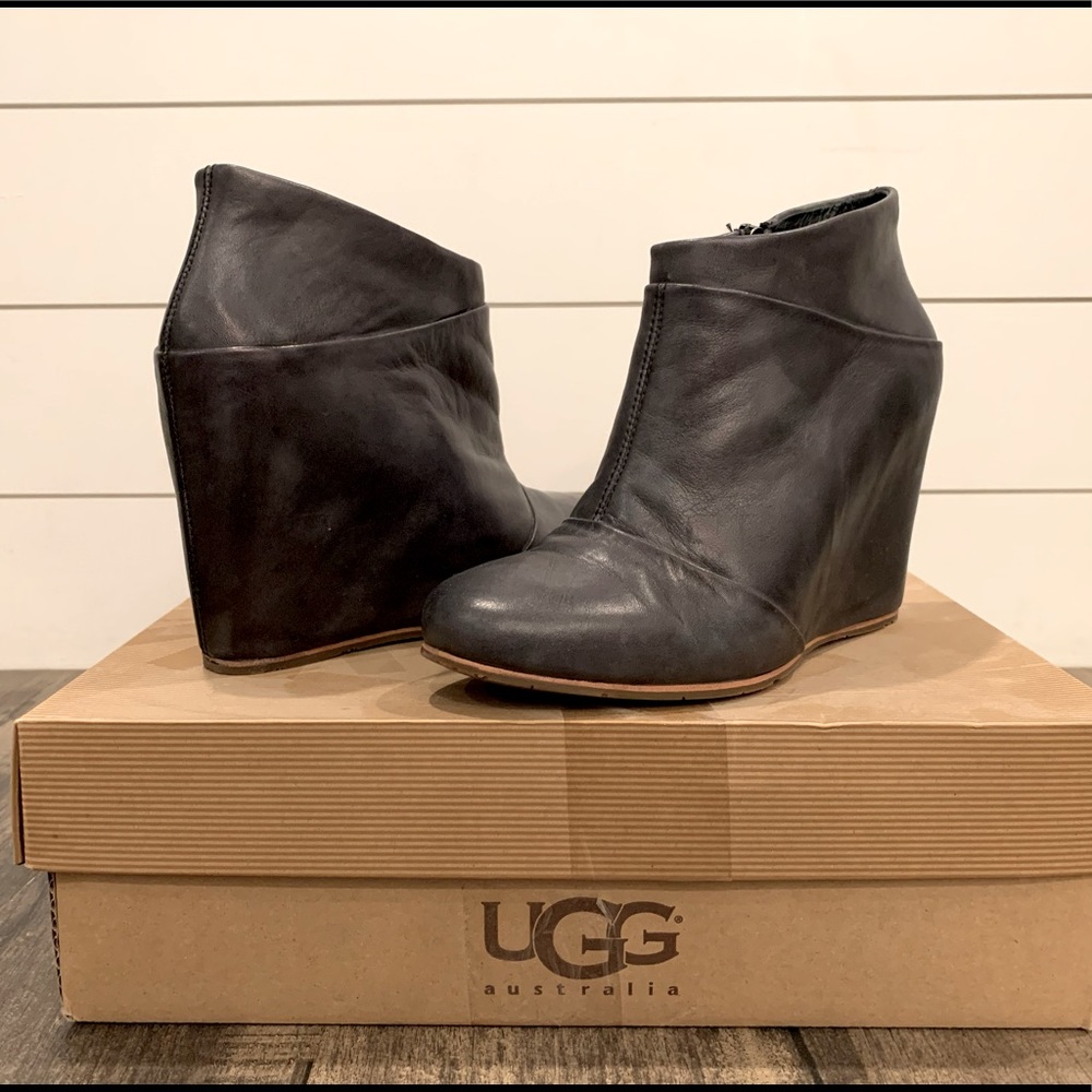 UGG Carmine bootie, Black